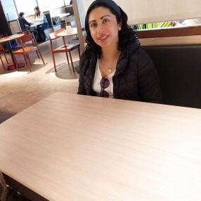 Claudia, Babysitter in Figueres