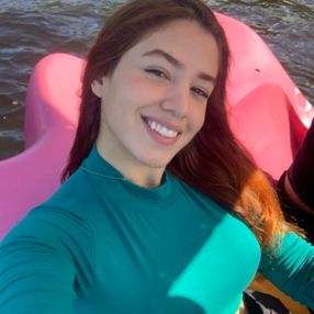 Emilyn, Niñera o canguro en Berango