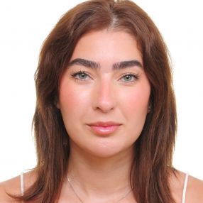 Sandra, Niñera o canguro en Adeje