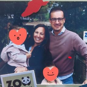 Nines, Familia en Tomares