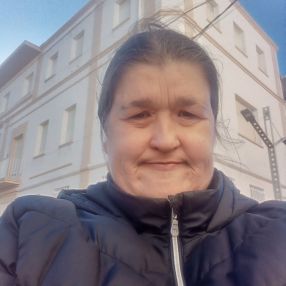 Gloria, Niñera o canguro en Vinaroz
