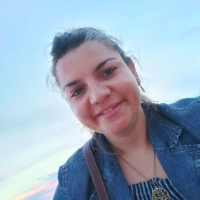Laura, Niñera o canguro en Molins de Rei