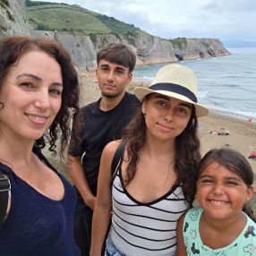 Bárbara, Family in Móstoles
