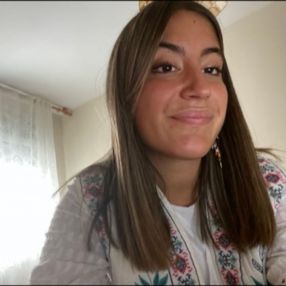 Ana, Babysitter in Barbate