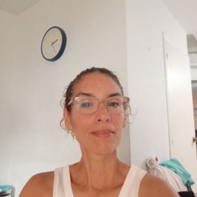Selva, Babysitter in San Luis de Sabinillas