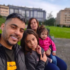 Dafny, Familia en Avilés