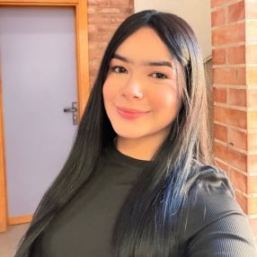 Karol andrea, Niñera o canguro en Bétera