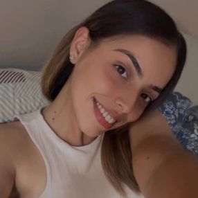 Angie, Babysitter in Sevilla