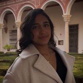 Michell, Babysitter in El Viso del Alcor