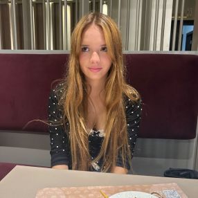Claudia, Niñera o canguro en Algorta