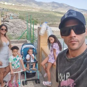 Dalaiana, Family in Arona