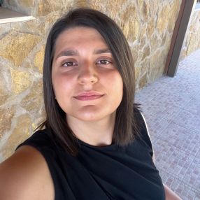 Elena, Babysitter in Novelda