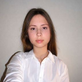 ALEKSANDRA, Niñera o canguro en Puerto Lumbreras