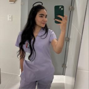 Angie belen, Babysitter in Sabadell