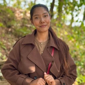Susma, Babysitter in Cunit