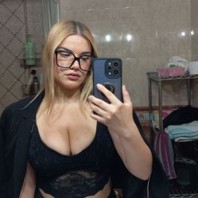 Lidia, Niñera o canguro en Monóvar