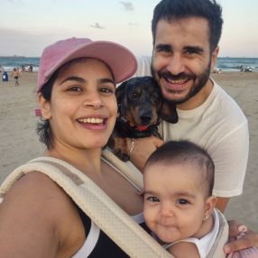 Mayra, Family in Aldaia