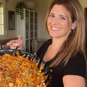 MARI CARMEN, Niñera o canguro en Alacuás