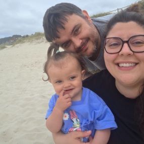 Laura, Familia en Oleiros