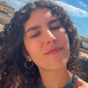 Vanesa, Niñera o canguro en Vilobí d'Onyar
