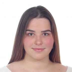 Andrea, Babysitter in el Prat de Llobregat