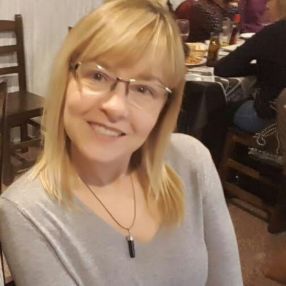 Merce, Niñera o canguro en Elda