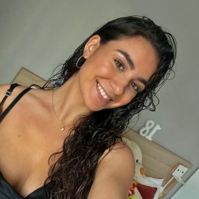 Raquel, Niñera o canguro en Tomares