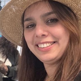 Ikram, Niñera o canguro en Bigues i Riells