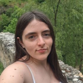 Ariadna, Babysitter in La Manga