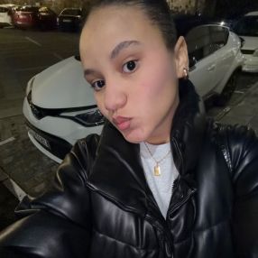 Isabella, Niñera o canguro en Jerez de los Caballeros