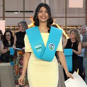 Ainhoa Yolanda, Niñera o canguro en Los Villares