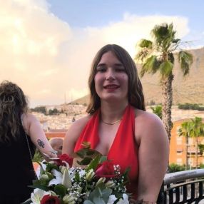 Candela, Niñera o canguro en Martos