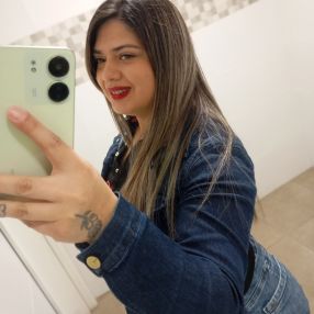 Yoana, Niñera o canguro en Tomelloso