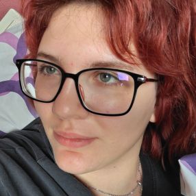 Nahiara, Babysitter in Zizur Mayor