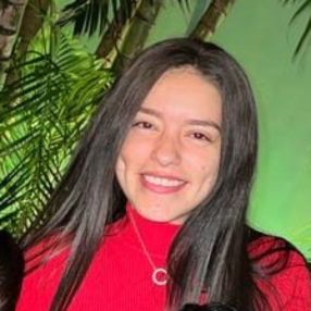 Karelys, Niñera o canguro en Villajoyosa