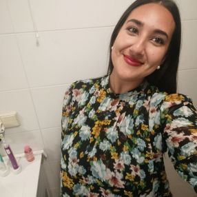 Paola, Niñera o canguro en El Parador de las Hortichuelas