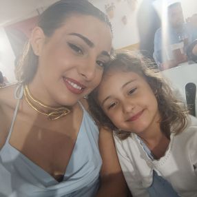 Andrea, Familia en Dos Hermanas
