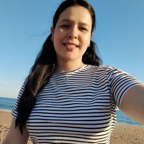 Virginia, Babysitter in Bormujos