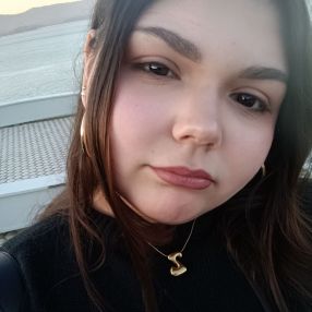 Kaede, Niñera o canguro en Santiago de Cartes