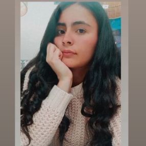 Laura Manuela, Babysitter in Ciempozuelos