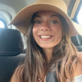 Lara, Niñera o canguro en Moncada