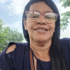 Obeida, Niñera o canguro en Yaiza