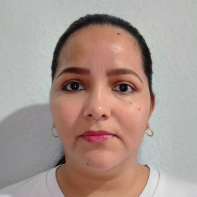Denisce, Niñera o canguro en Baracaldo