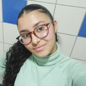 Aya, Babysitter in Vila-real