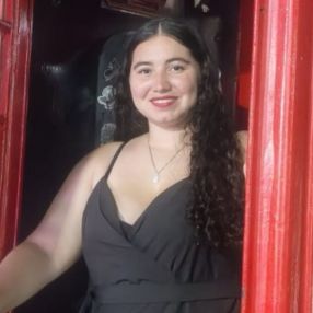 Dayani, Babysitter in La Linea de la Concepción