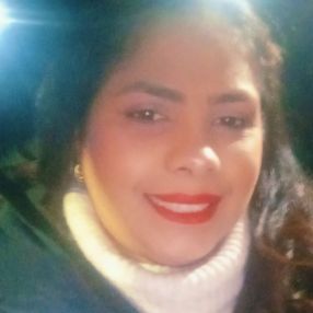 Victoria, Niñera o canguro en Oleiros