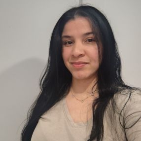 Mile, Babysitter in Benetússer