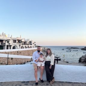 Anabel, Familia en Sant Antoni de Portmany