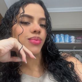 Daniela, Niñera o canguro en Los Barrios