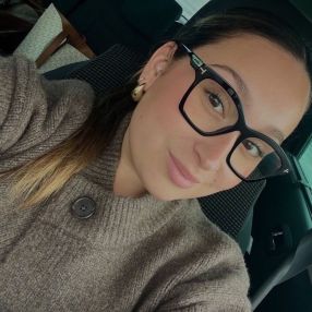 Julia, Babysitter in Vila-seca